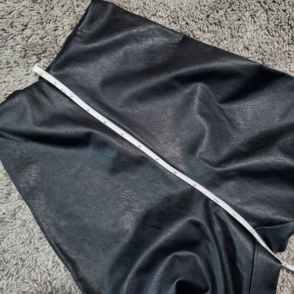 NWT Commando Black Vinyl Faux Leather High Waist Pull On Pants - Small - Picture 5 of 6